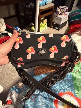 Coachtopia wavy dinky bag with mushroom print